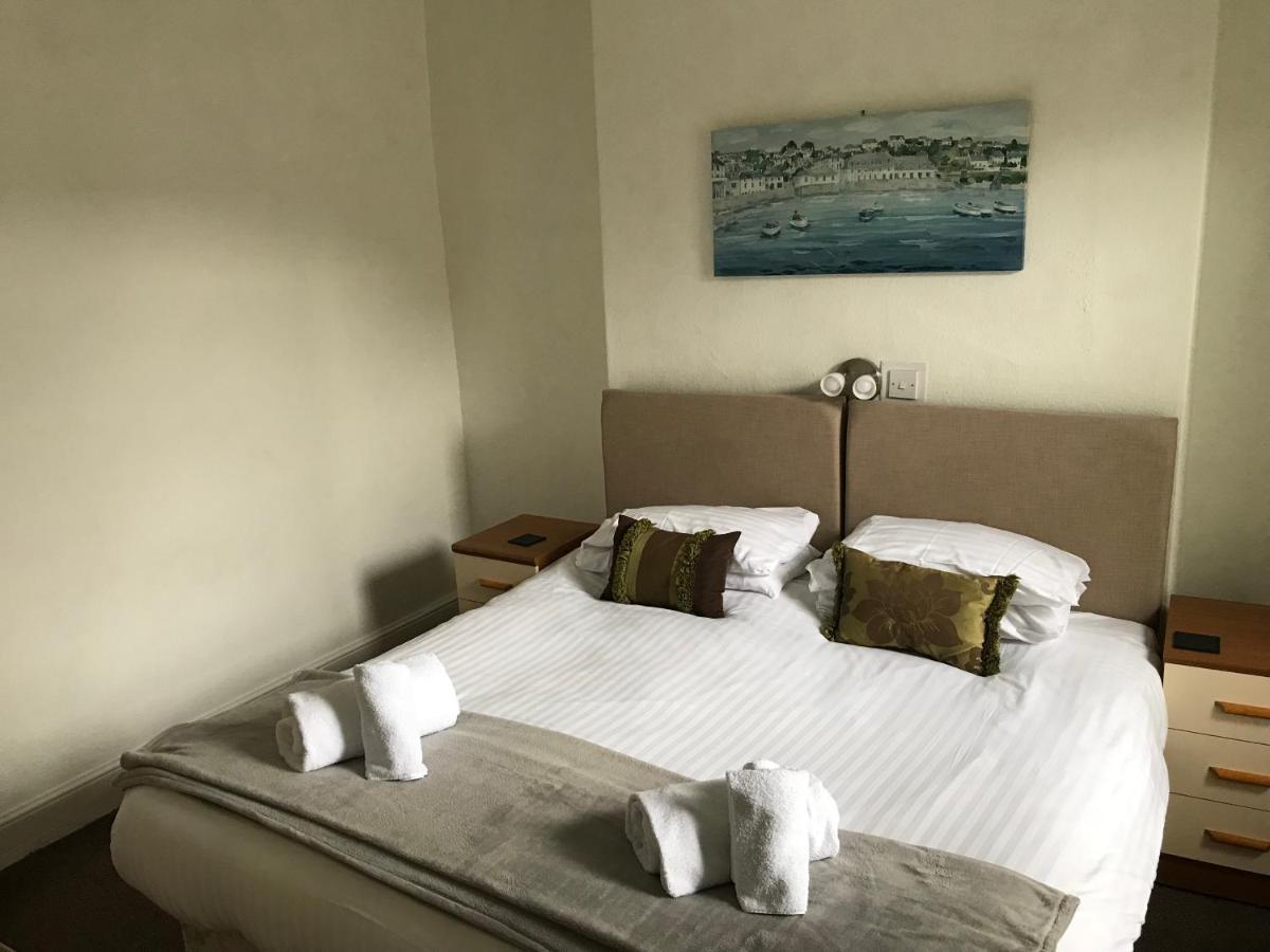 لاندودنو The Oasis Hotel المظهر الخارجي الصورة